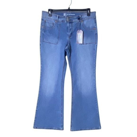 Bohemian Women Low Rise Flare Jeans Size 15 Wide Leg Hippie Festival Low Rise - Picture 1 of 11